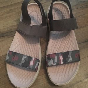 Grey and Pink Cami Croc Sandals